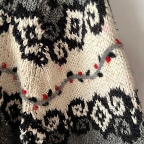 Talbots Hand Knit Sweater, Christmas, SZ M, PTP 19”, L 23”, Beautiful Sweater - Picture 8 of 13